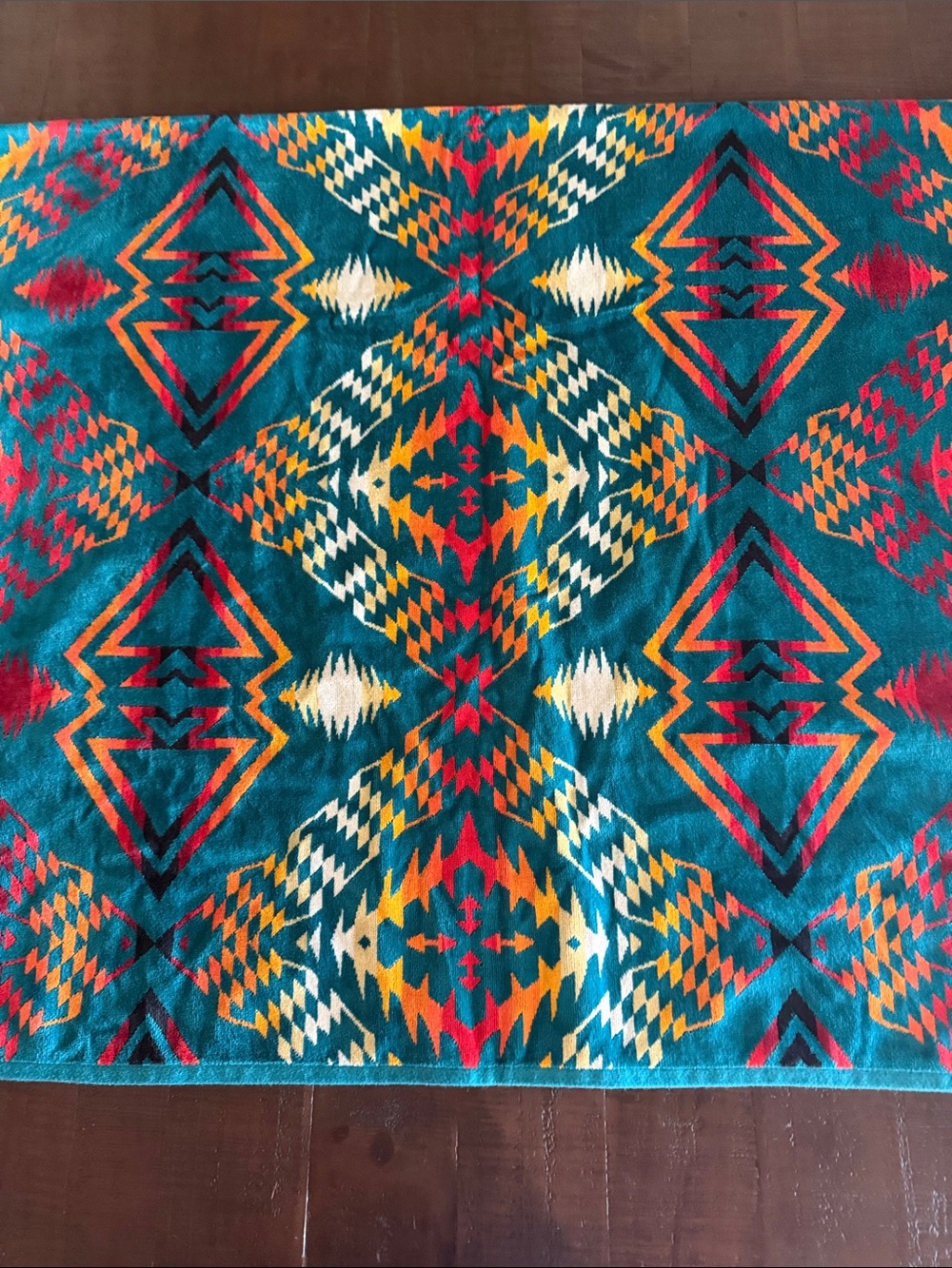 Pendleton Teal Southwestern Patterned Beach Towel with Multicolor Accents NWT